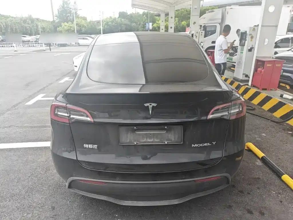 Model Y 2022 Facelift Rear-Wheel Drive Version — миниатюра 6