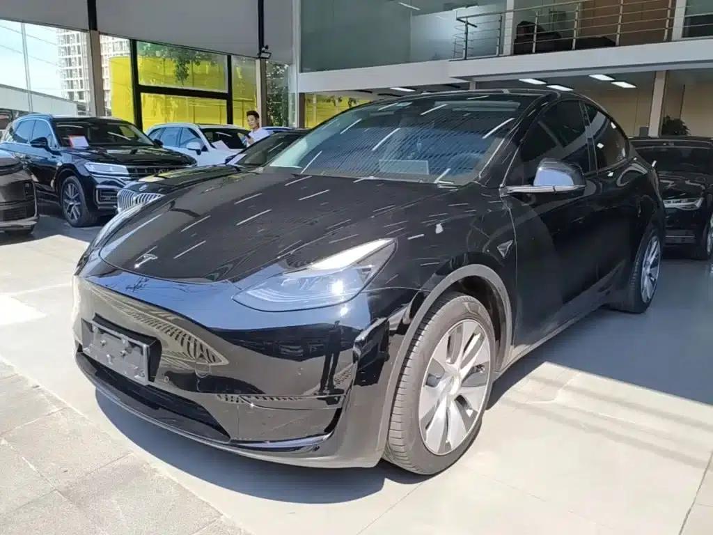 Model Y 2022 Facelift Rear-Wheel Drive Version — миниатюра 2