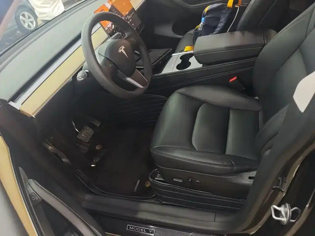 Model Y 2022 Facelift Long Range All-Wheel Drive Version — миниатюра 15