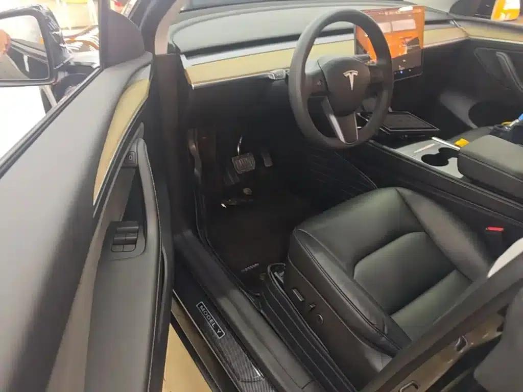 Model Y 2022 Facelift Long Range All-Wheel Drive Version — миниатюра 16