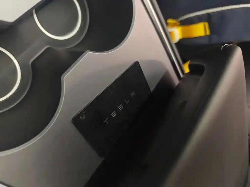 Model Y 2022 Facelift Long Range All-Wheel Drive Version — миниатюра 9