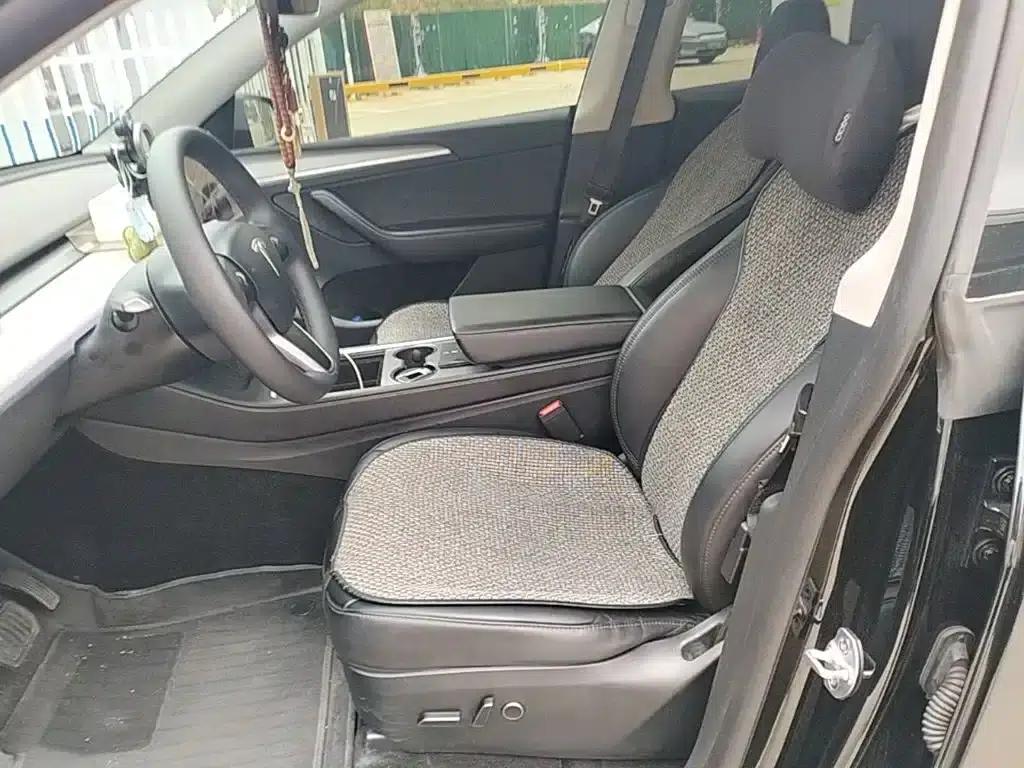 Model Y 2023 Rear-Wheel Drive — миниатюра 15