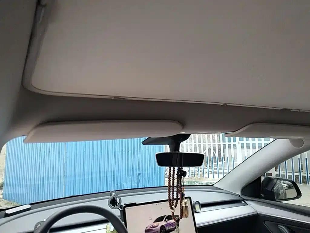 Model Y 2023 Rear-Wheel Drive — миниатюра 18