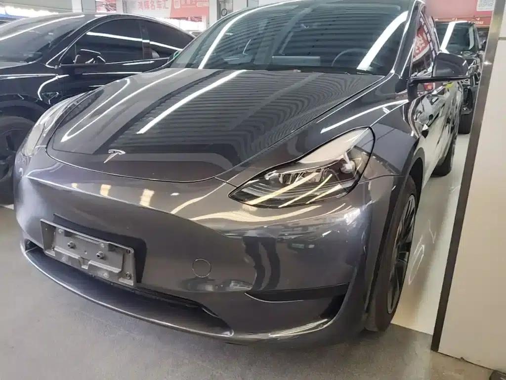Model Y 2024 Rear-Wheel Drive — миниатюра 1