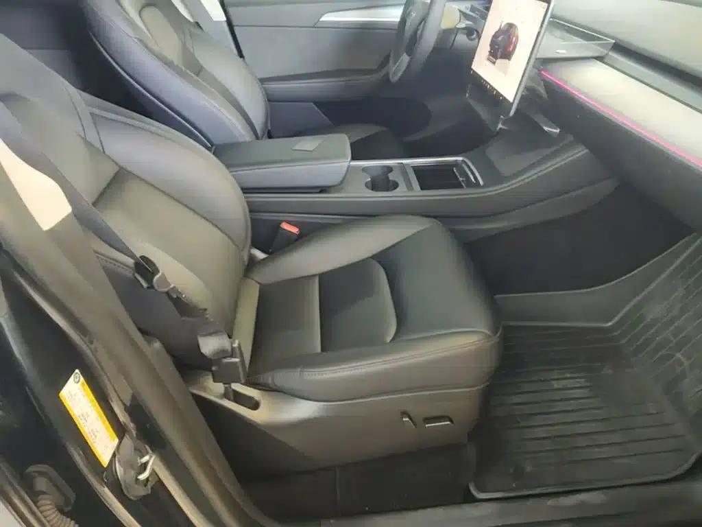 Model Y 2024 Rear-Wheel Drive — миниатюра 25