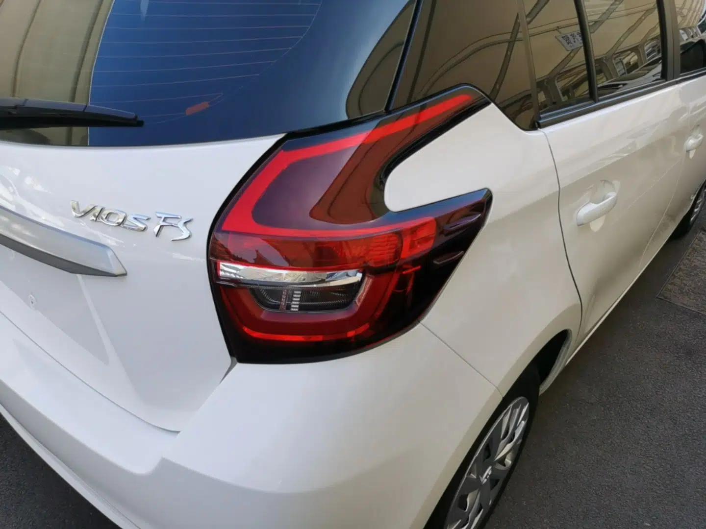 Toyota Vios FS 2021 1.5L CVT Fengchi Edition — миниатюра 9