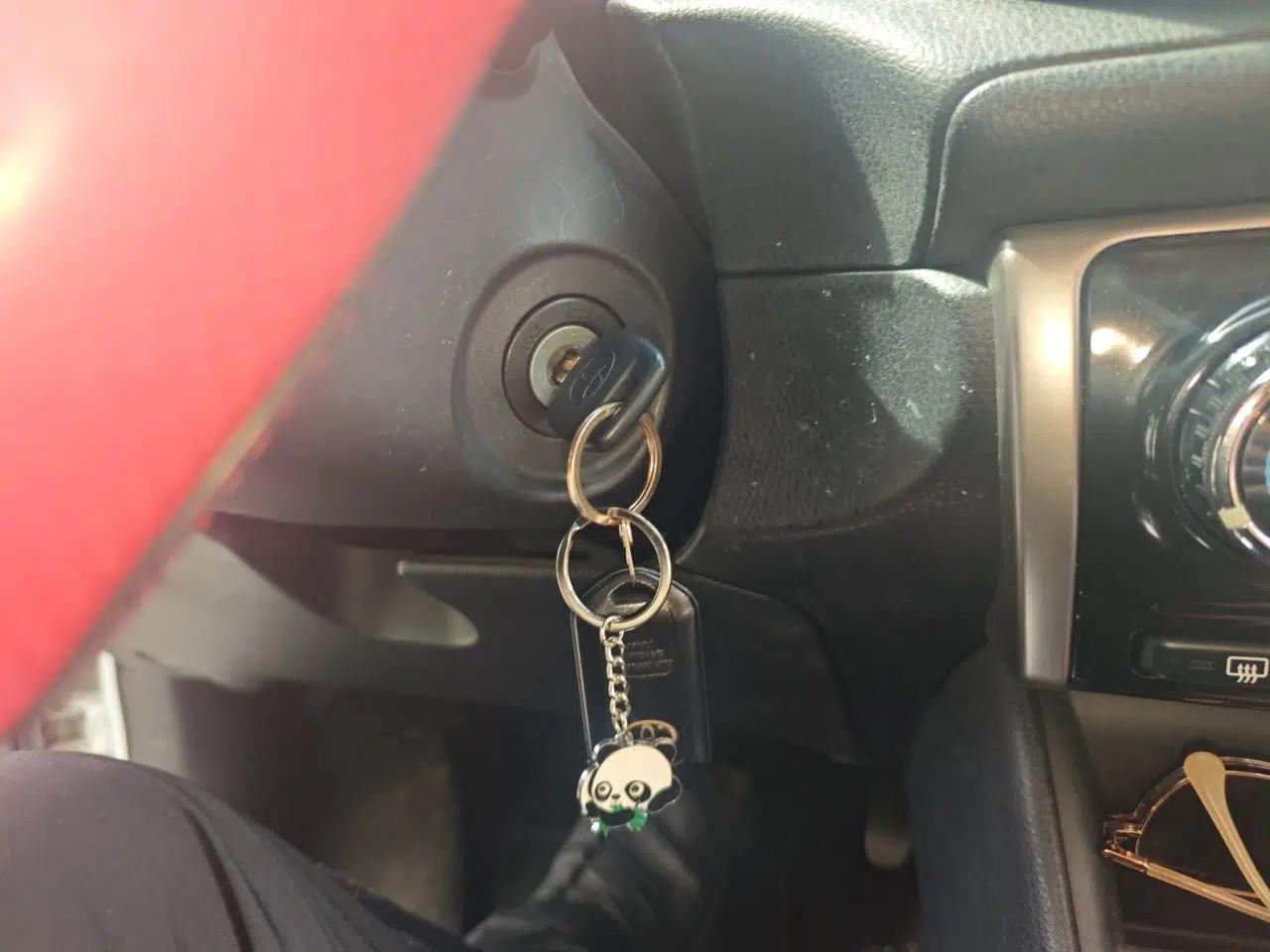 Toyota Vios FS 2017 1.5L CVT Fengchi Edition — миниатюра 17