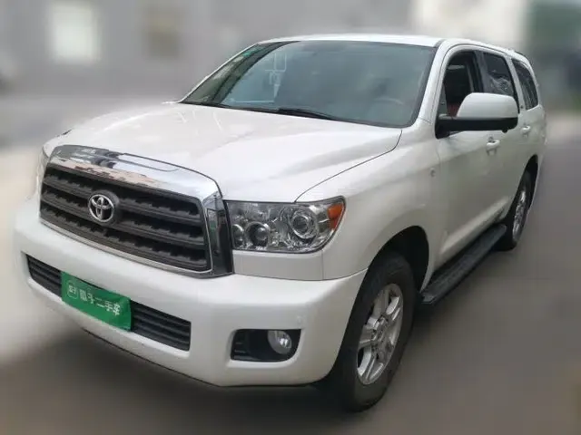 Toyota Sequoia 2015 Redwood 5.7L automatic 7-seater