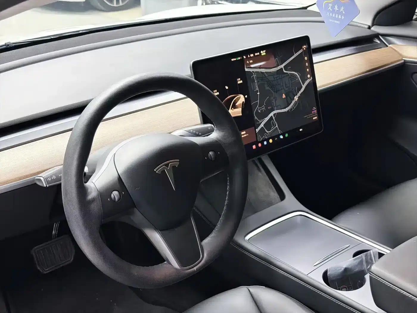 Model 3 2021 Standard Range Rear-Wheel Drive Upgrade — миниатюра 4