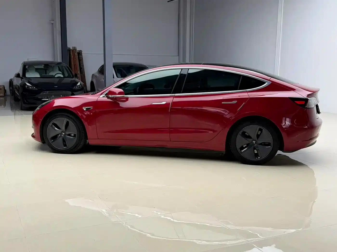 Model 3 2021 Standard Range Rear-Wheel Drive Upgrade — миниатюра 8