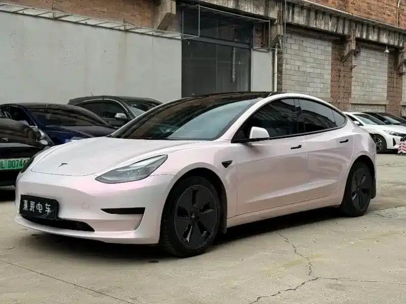 Model 3 2022 Rear-Wheel Drive — миниатюра 1