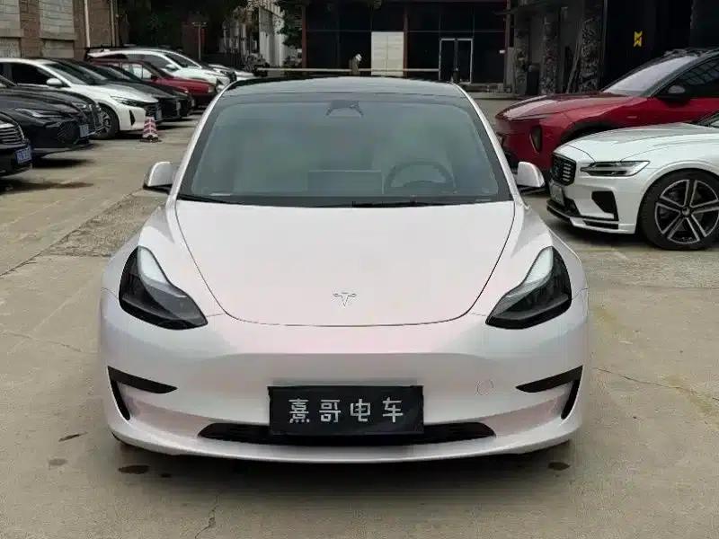Model 3 2022 Rear-Wheel Drive — миниатюра 2