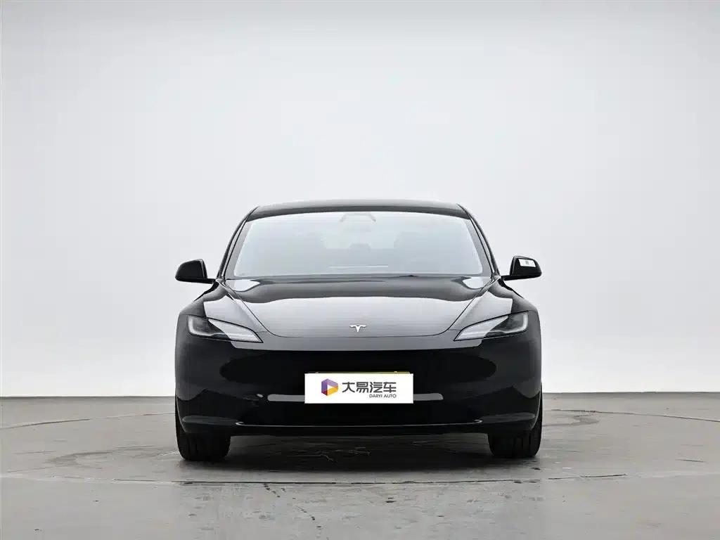 Model 3 2023 Rear-Wheel Drive — миниатюра 2