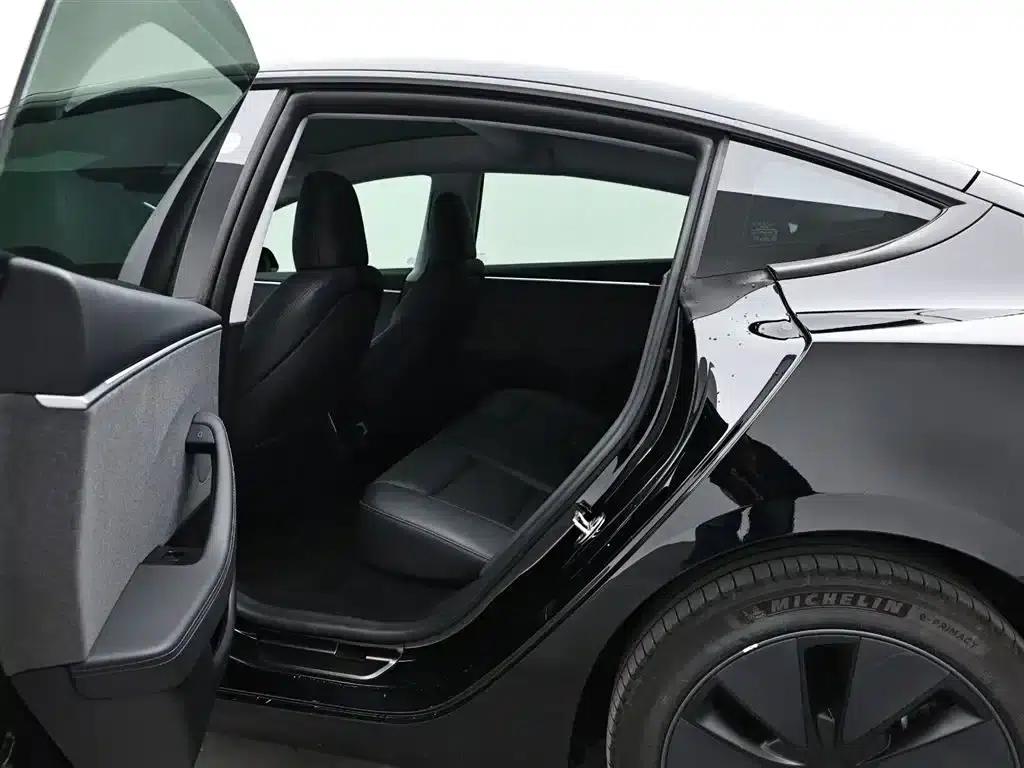 Model 3 2023 Rear-Wheel Drive — миниатюра 14