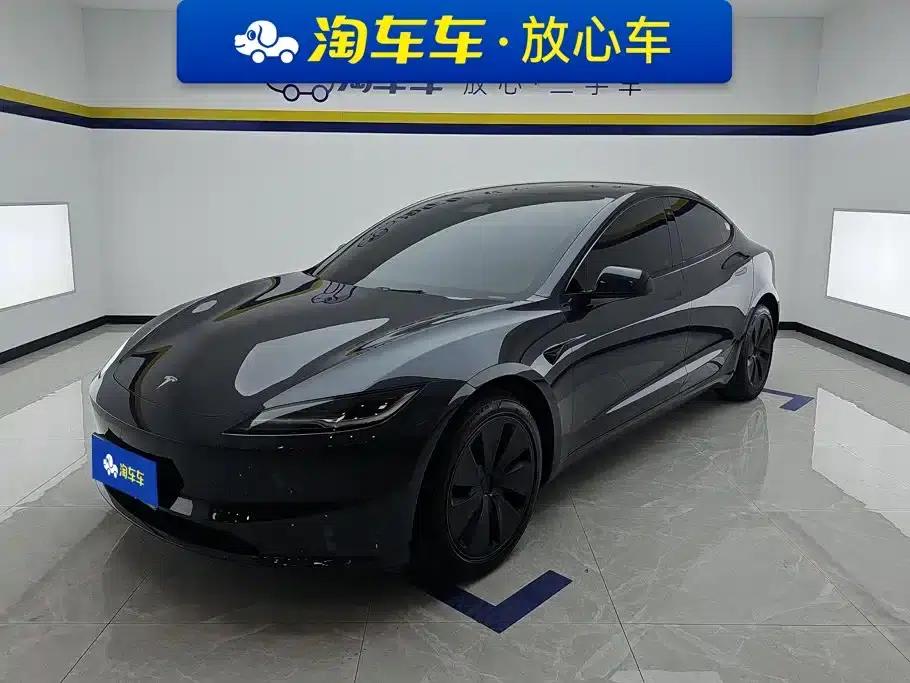 Model 3 2025 Rear-Wheel Drive — миниатюра 1
