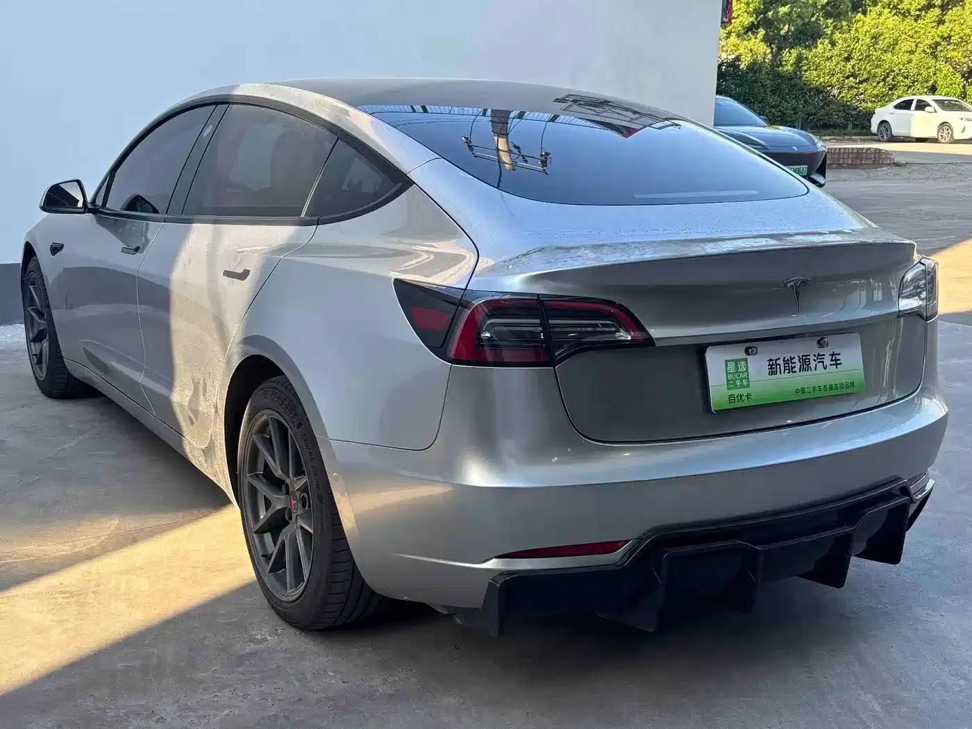Model 3 2021 Facelift Standard Range Rear-Wheel Drive Upgrade Version 3D1 — миниатюра 8