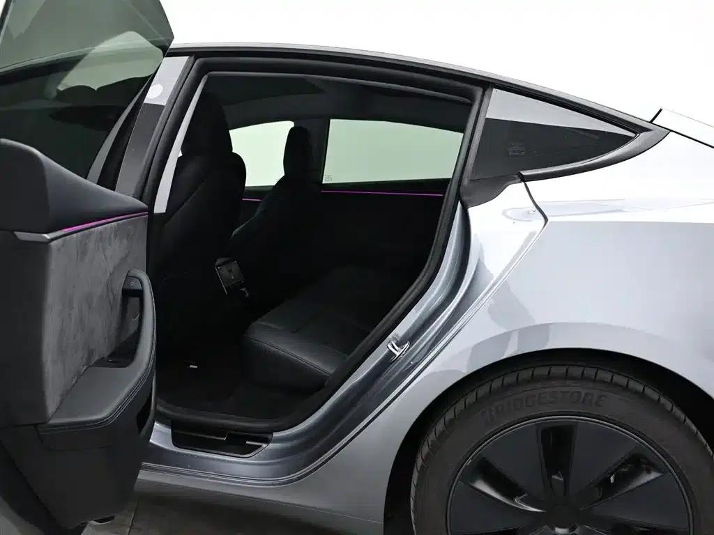 Model 3 2023 Long Range All-Wheel Drive — миниатюра 14