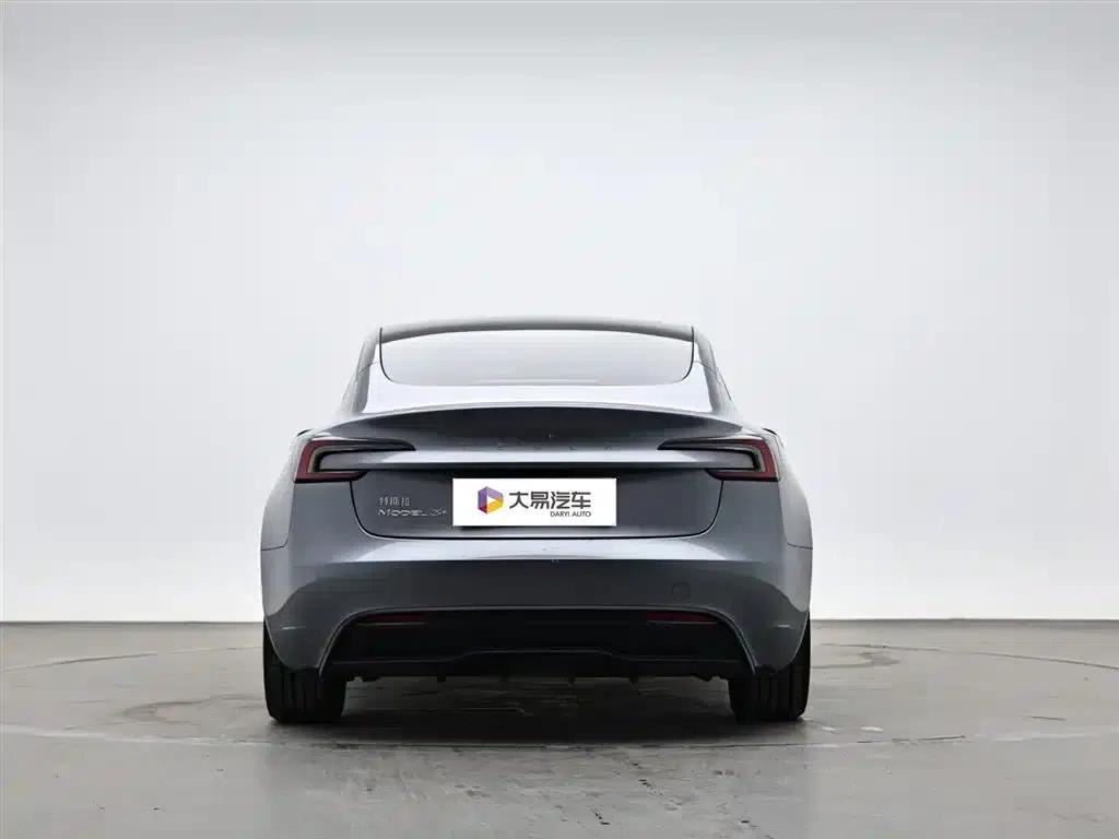 Model 3 2023 Long Range All-Wheel Drive — миниатюра 4