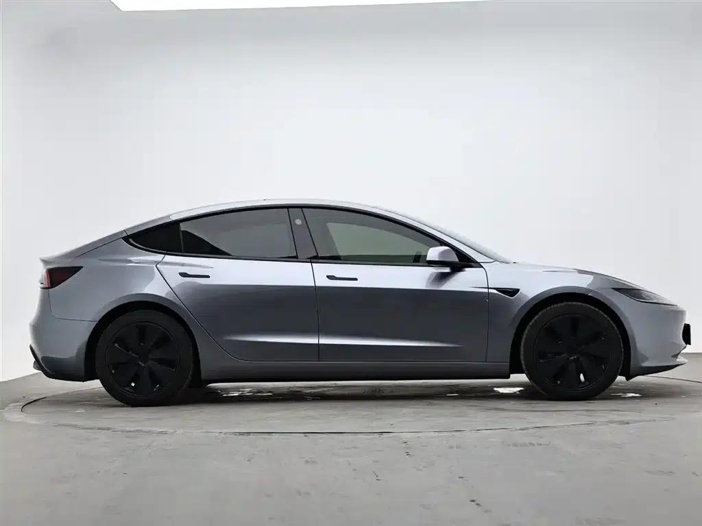 Model 3 2023 Long Range All-Wheel Drive — миниатюра 6