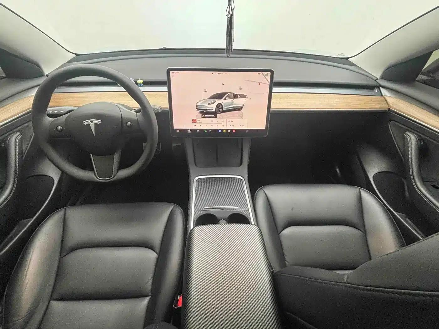 Model 3 2022 Rear-Wheel Drive — миниатюра 5