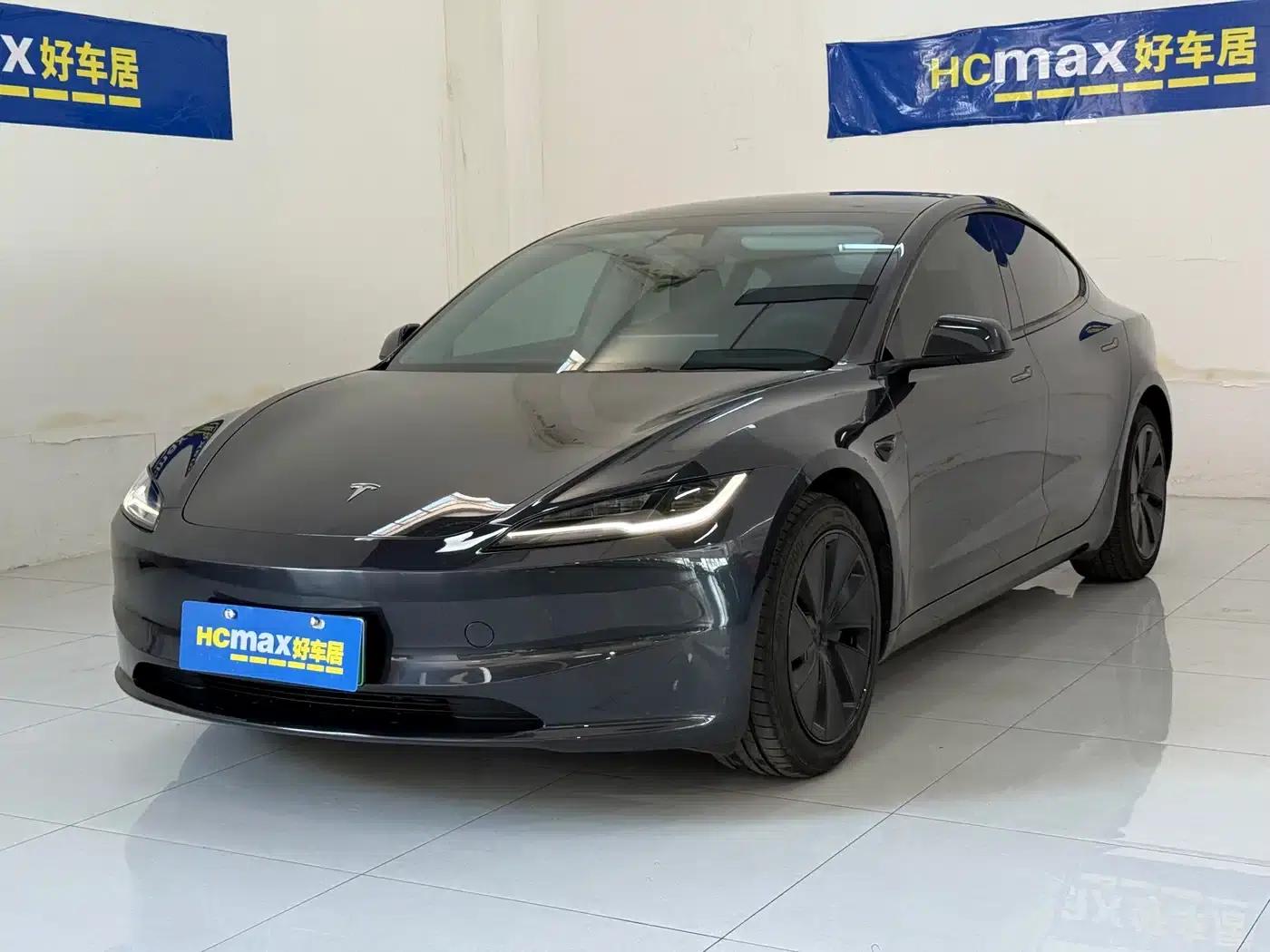 Model 3 2025 Rear-Wheel Drive — миниатюра 1
