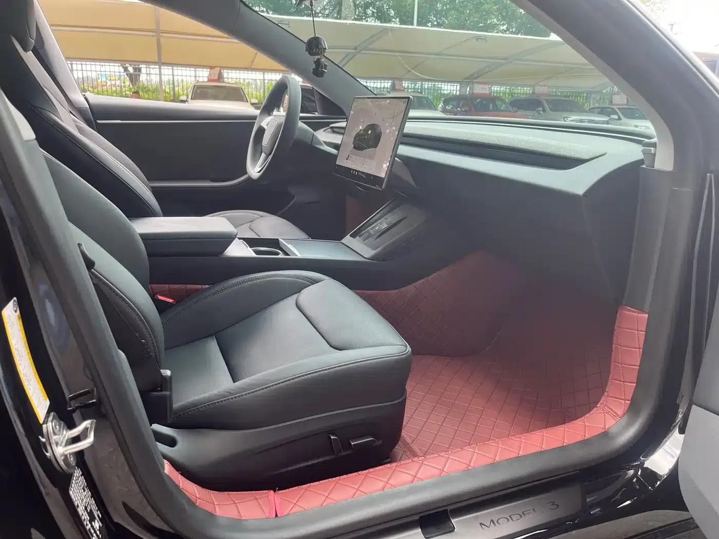 Model 3 2024 Performance All-Wheel Drive — миниатюра 7