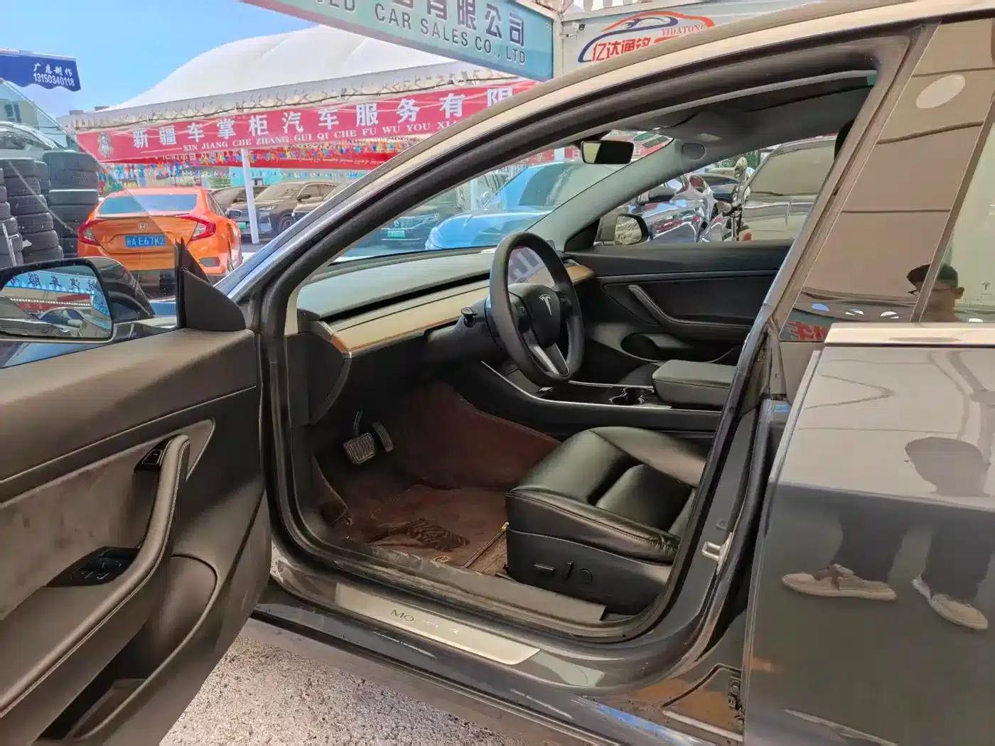 Model 3 2020 Facelift Standard Range Rear-Wheel Drive Upgrade — миниатюра 4