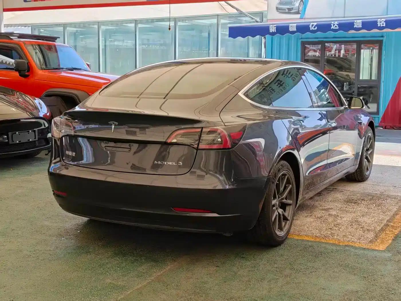 Model 3 2020 Facelift Standard Range Rear-Wheel Drive Upgrade — миниатюра 9