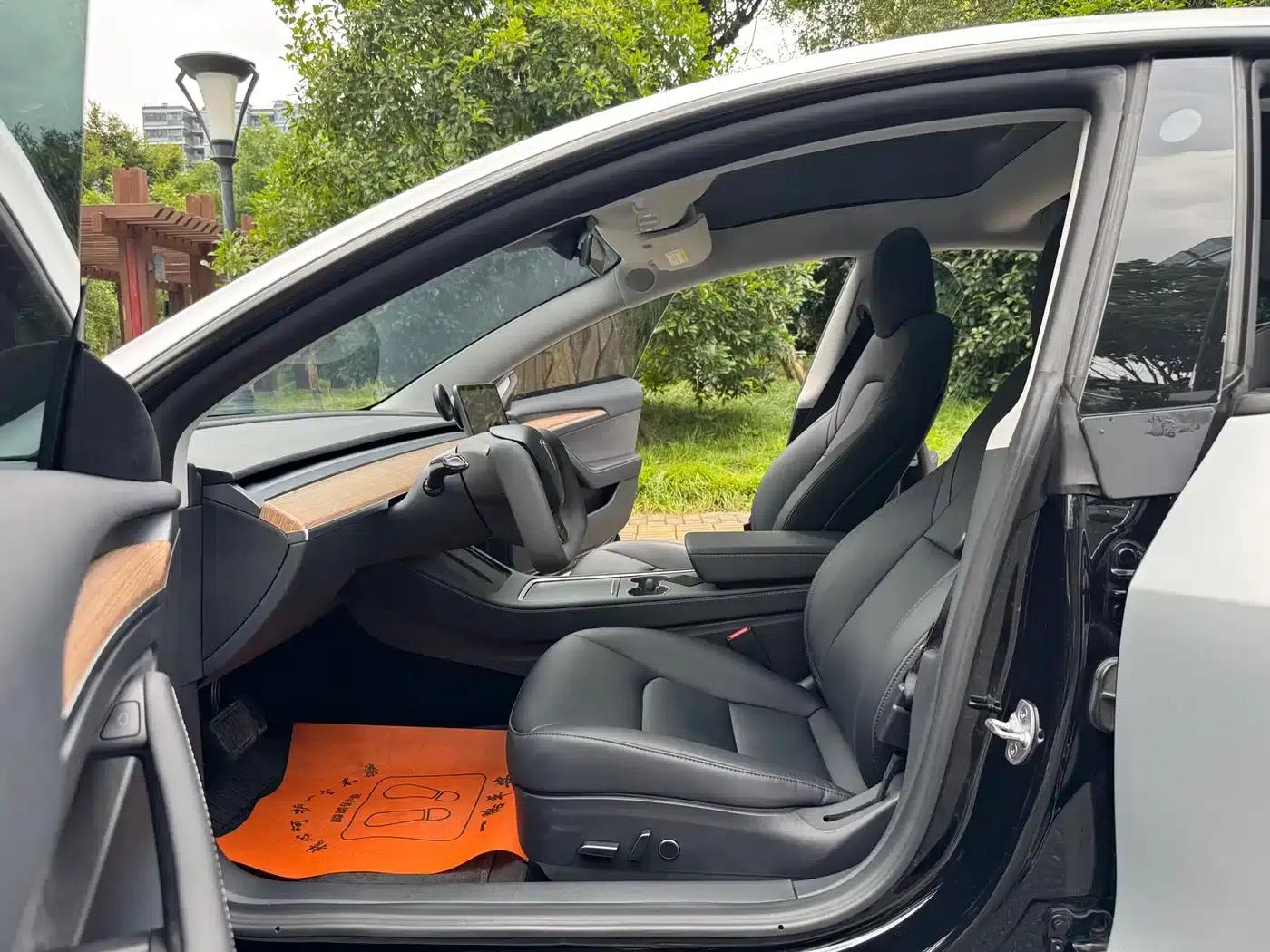 Model 3 2022 Rear-Wheel Drive — миниатюра 5