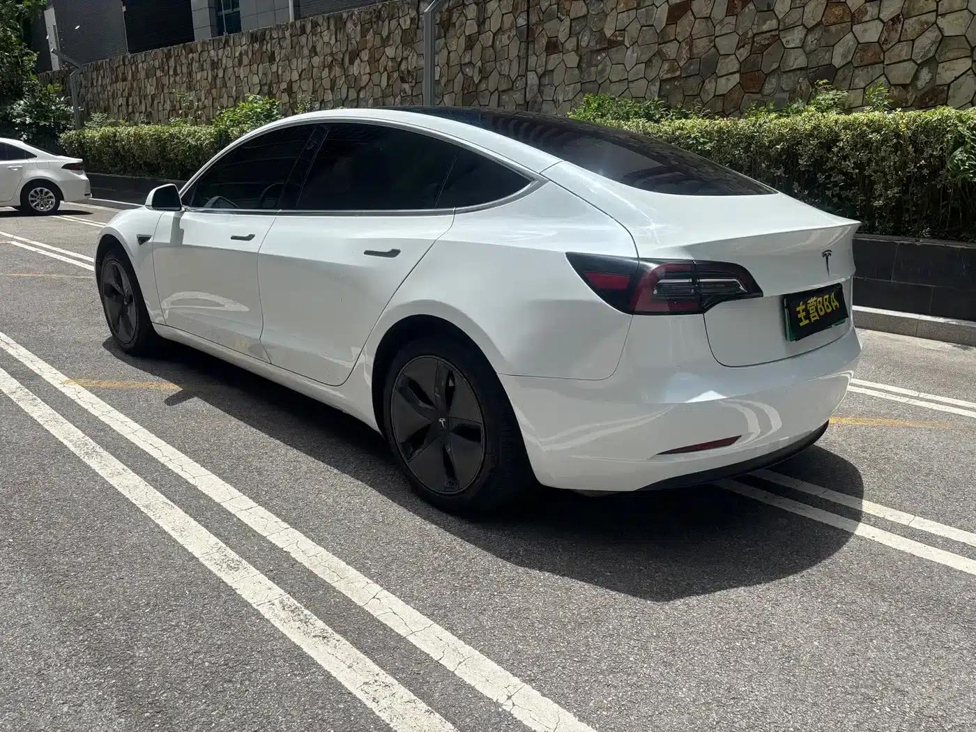 Model 3 2019 Standard Range Rear-Wheel Drive Upgrade — миниатюра 20