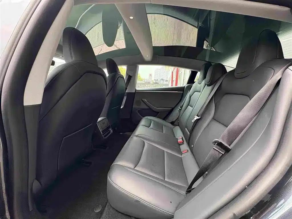 Model 3 2025 Rear-Wheel Drive — миниатюра 8