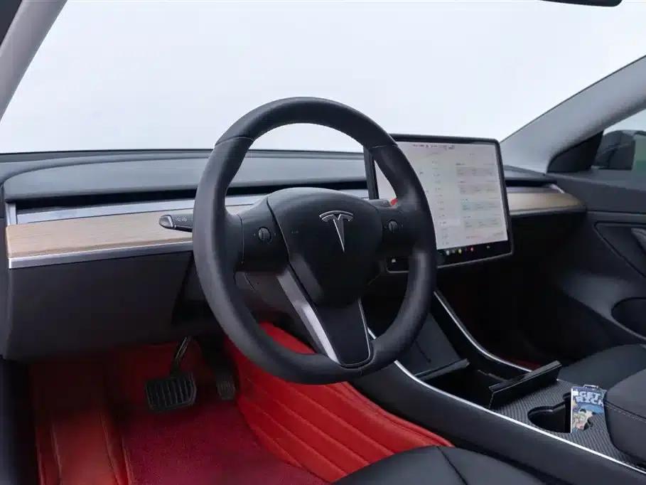 Model 3 2020 Standard Range Rear-Wheel Drive Upgrade — миниатюра 24