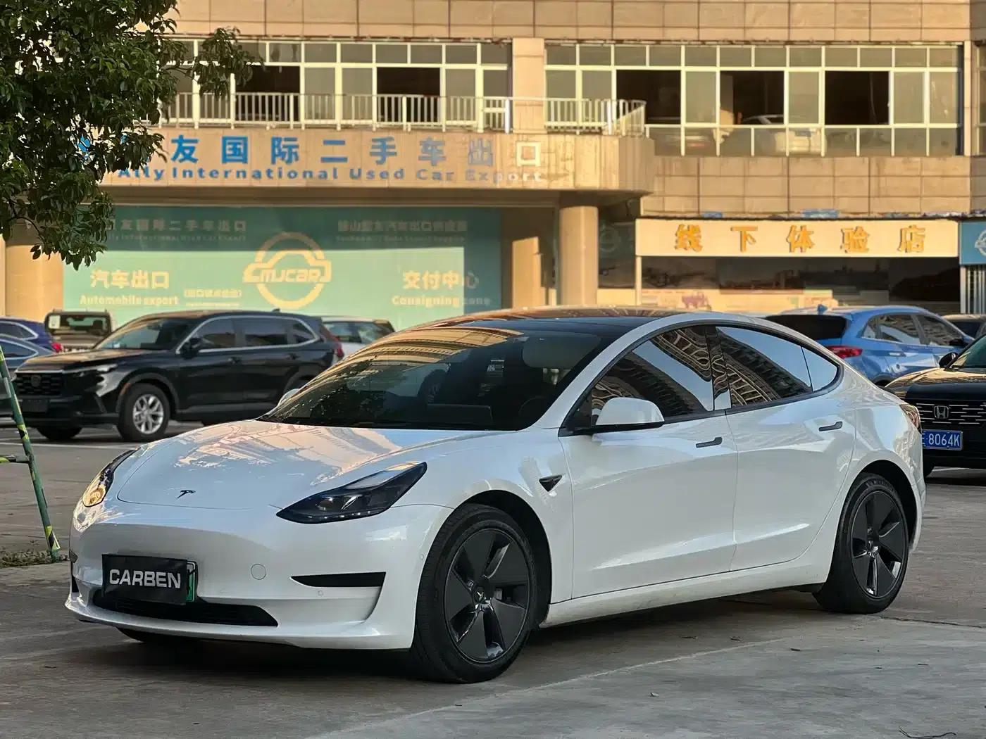 Model 3 2021 Facelift Standard Range Rear-Wheel Drive Upgrade Version 3D1 — миниатюра 1