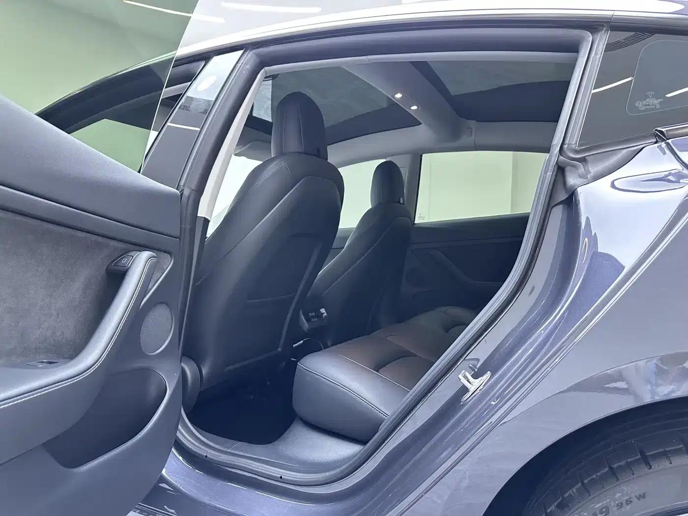 Model 3 2022 Performance All-Wheel Drive — миниатюра 11