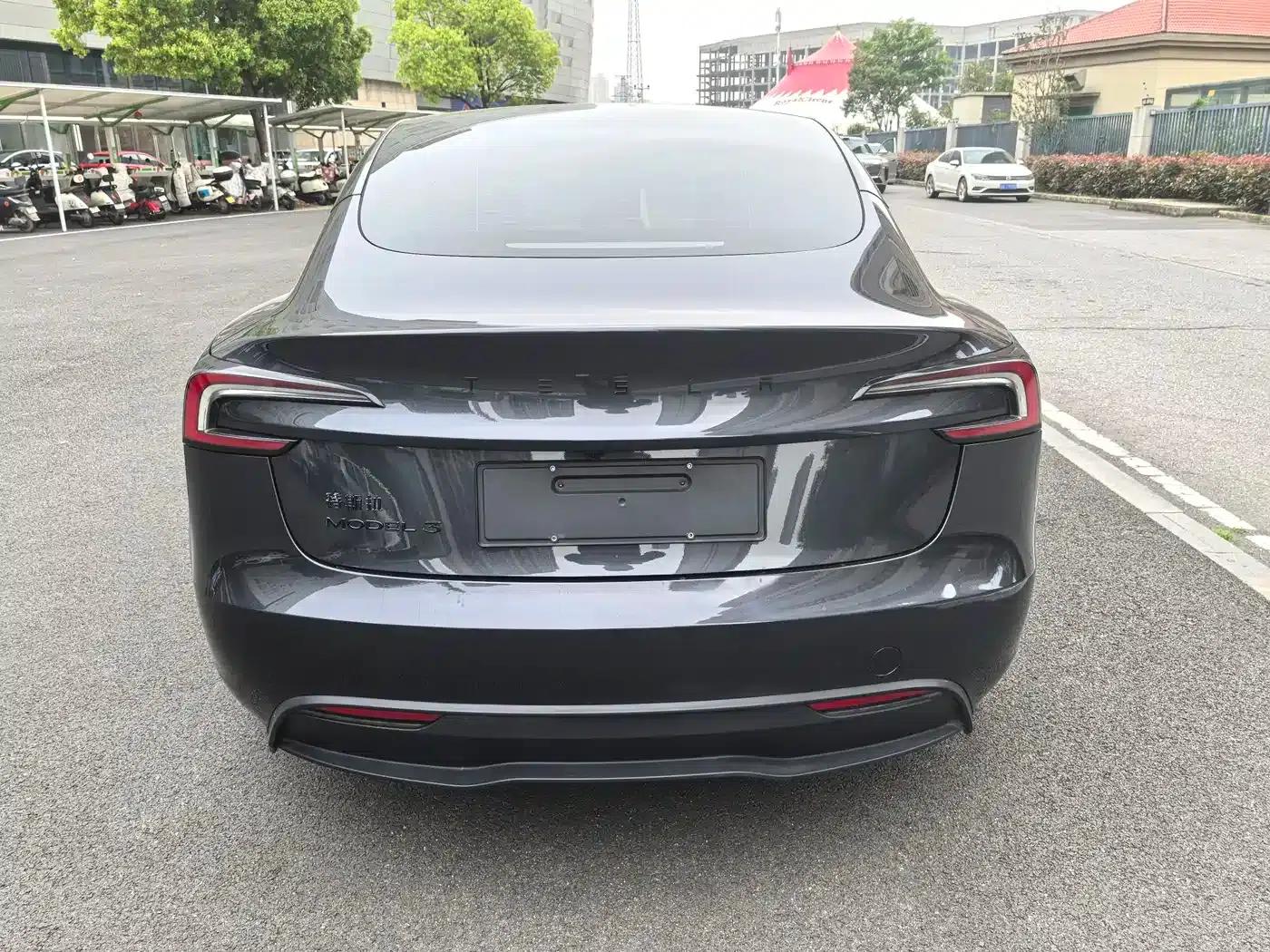 Model 3 2023 Rear-Wheel Drive — миниатюра 8