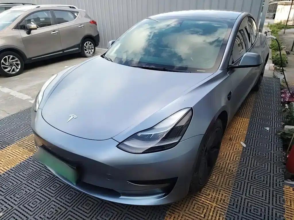 Model 3 2022 Rear-Wheel Drive — миниатюра 1