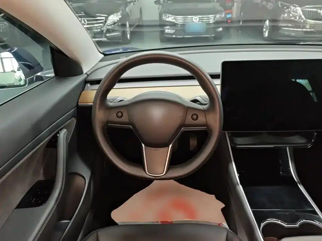 Model 3 2020 Facelift Standard Range Rear-Wheel Drive Upgrade — миниатюра 11