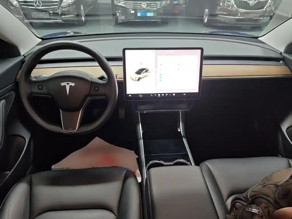 Model 3 2020 Facelift Standard Range Rear-Wheel Drive Upgrade — миниатюра 10