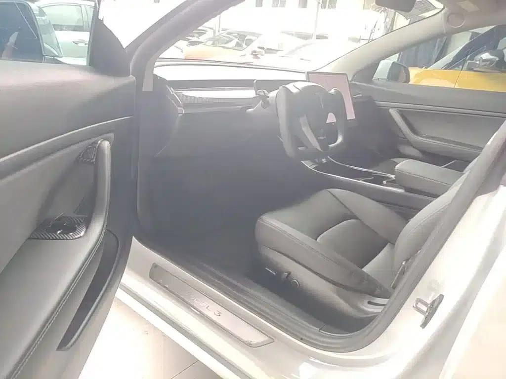 Model 3 2020 Facelift Standard Range Rear-Wheel Drive Upgrade — миниатюра 16