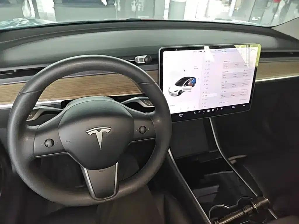 Model 3 2020 Facelift Standard Range Rear-Wheel Drive Upgrade — миниатюра 10