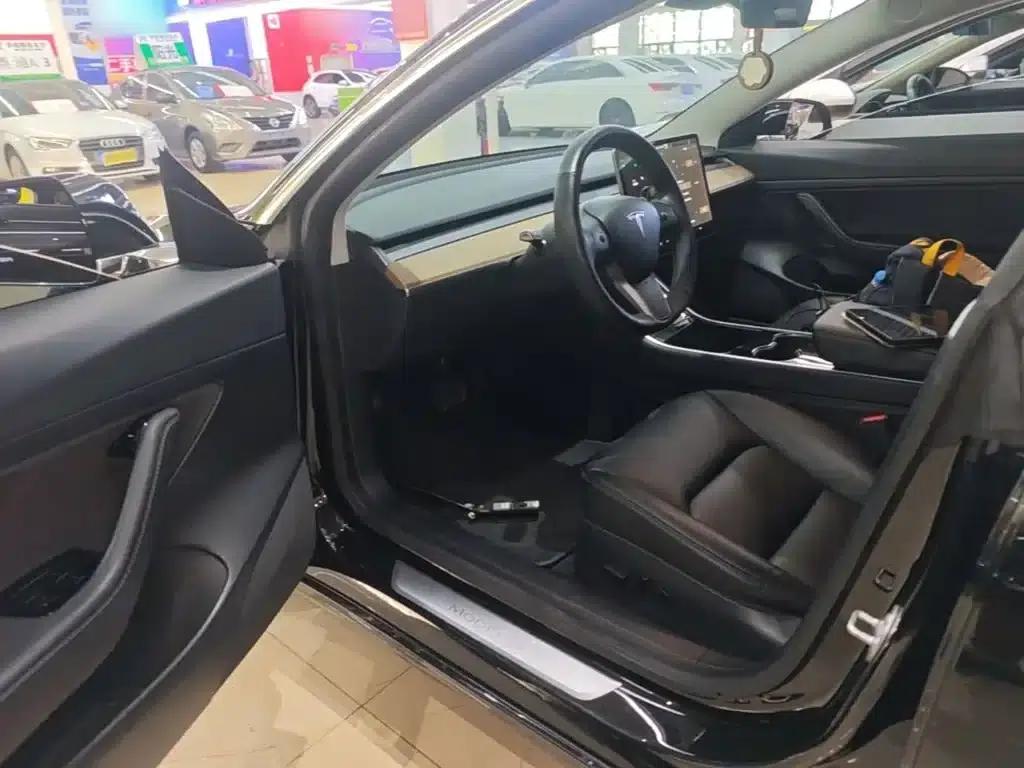 Model 3 2019 Standard Range Rear-Wheel Drive Upgrade — миниатюра 16