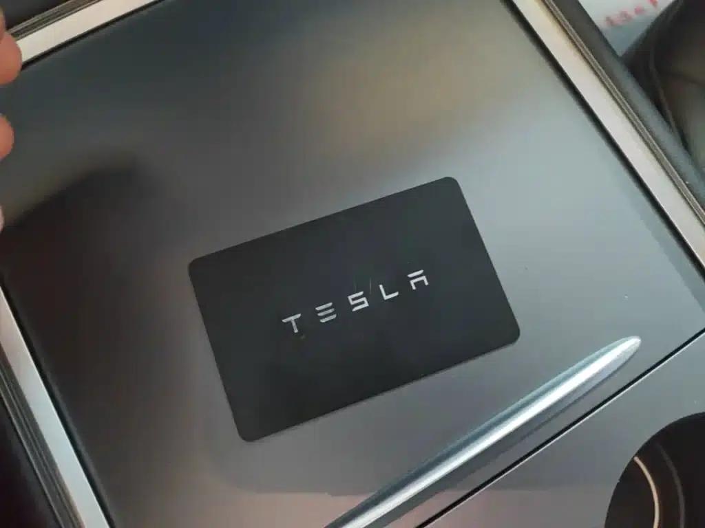 Model 3 2021 Facelift Standard Range Rear-Wheel Drive Upgrade Version 3D1 — миниатюра 9