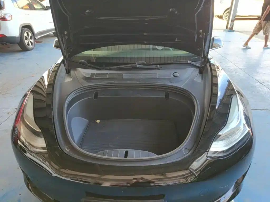 Model 3 2020 Facelift Standard Range Rear-Wheel Drive Upgrade — миниатюра 20