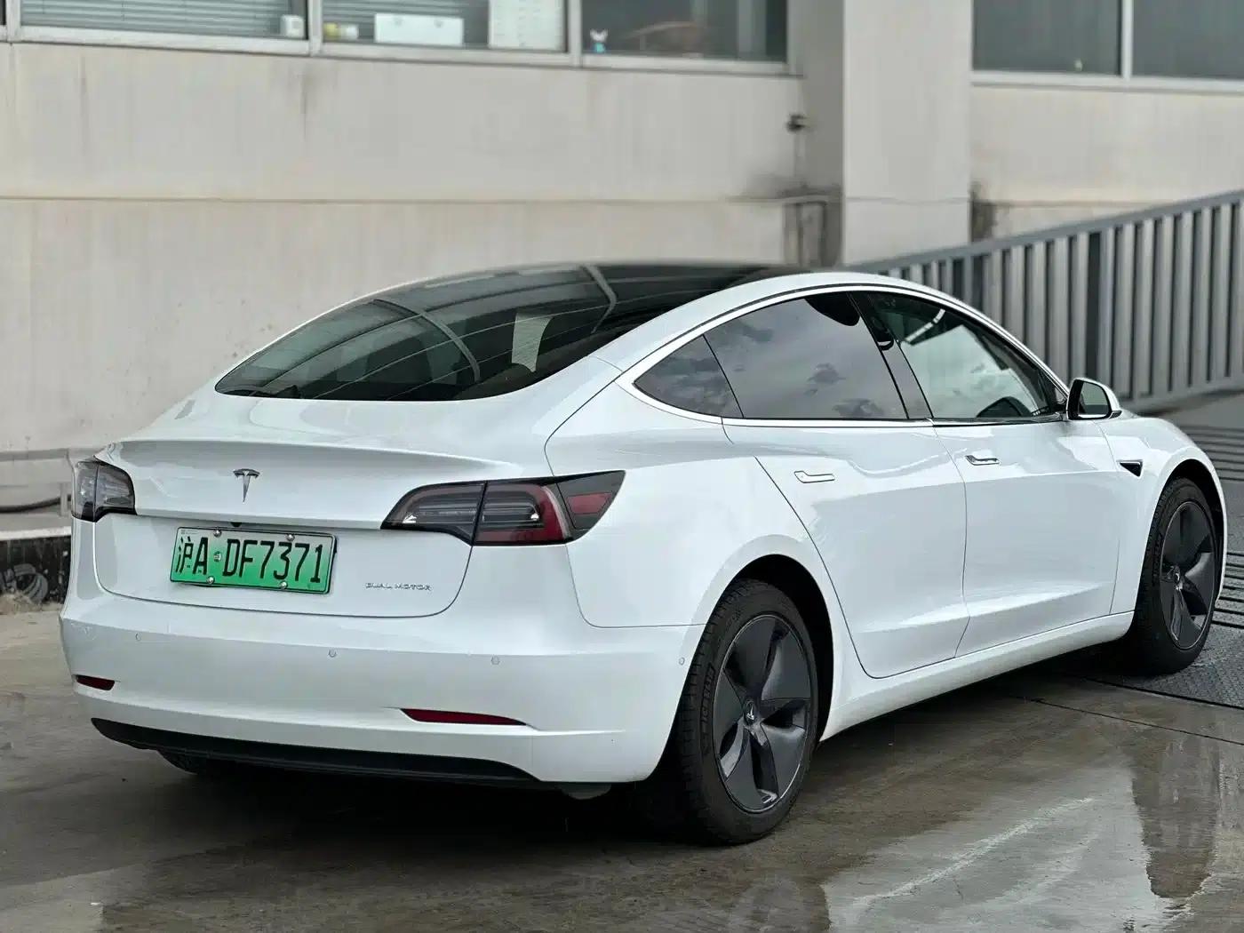 Imported 2019 Model 3 Long Range All-Wheel Drive — миниатюра 9