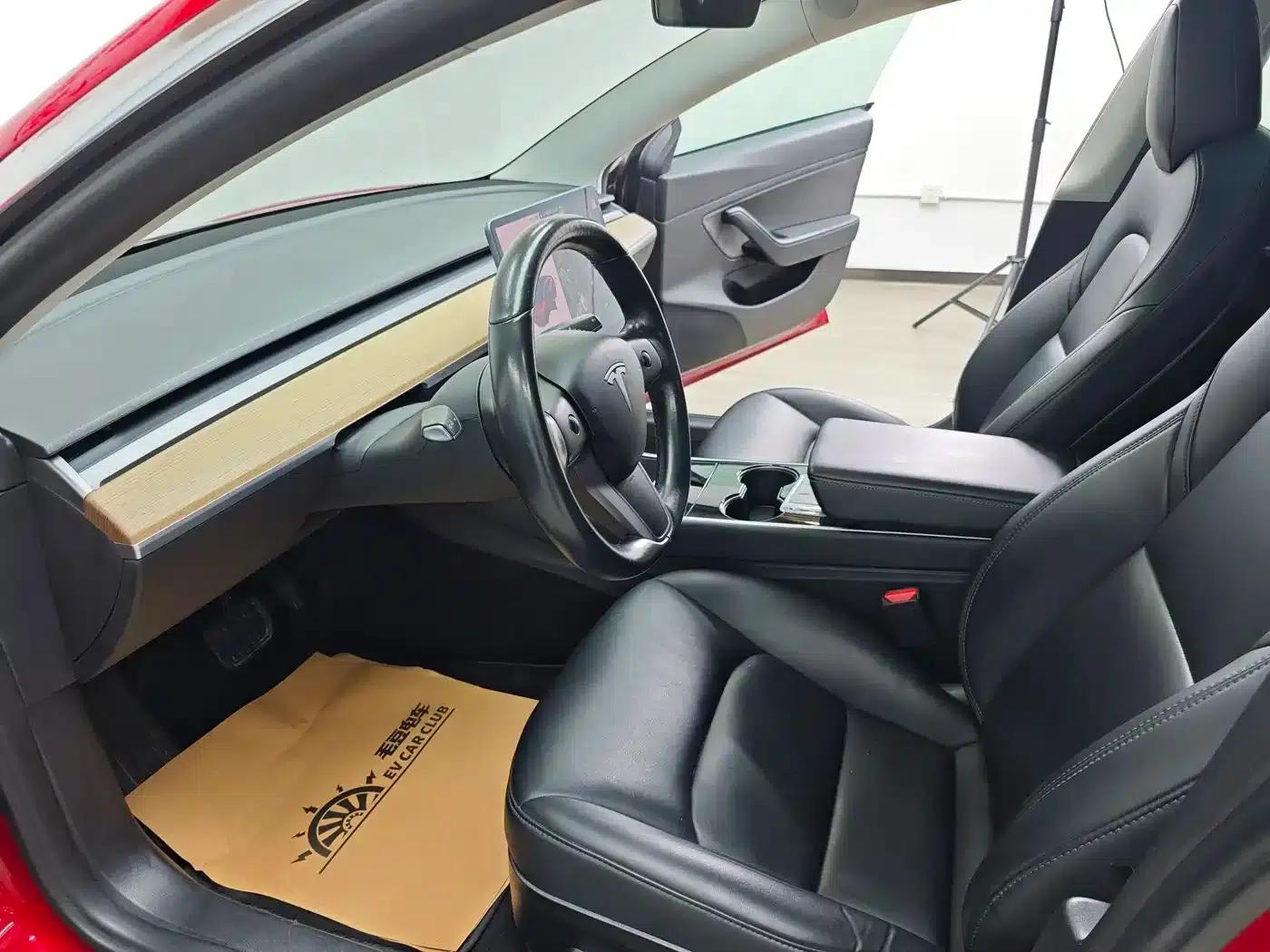 Imported 2019 Model 3 Long Range All-Wheel Drive — миниатюра 11