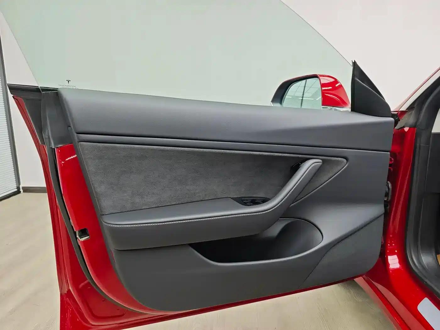 Imported 2019 Model 3 Long Range All-Wheel Drive — миниатюра 46
