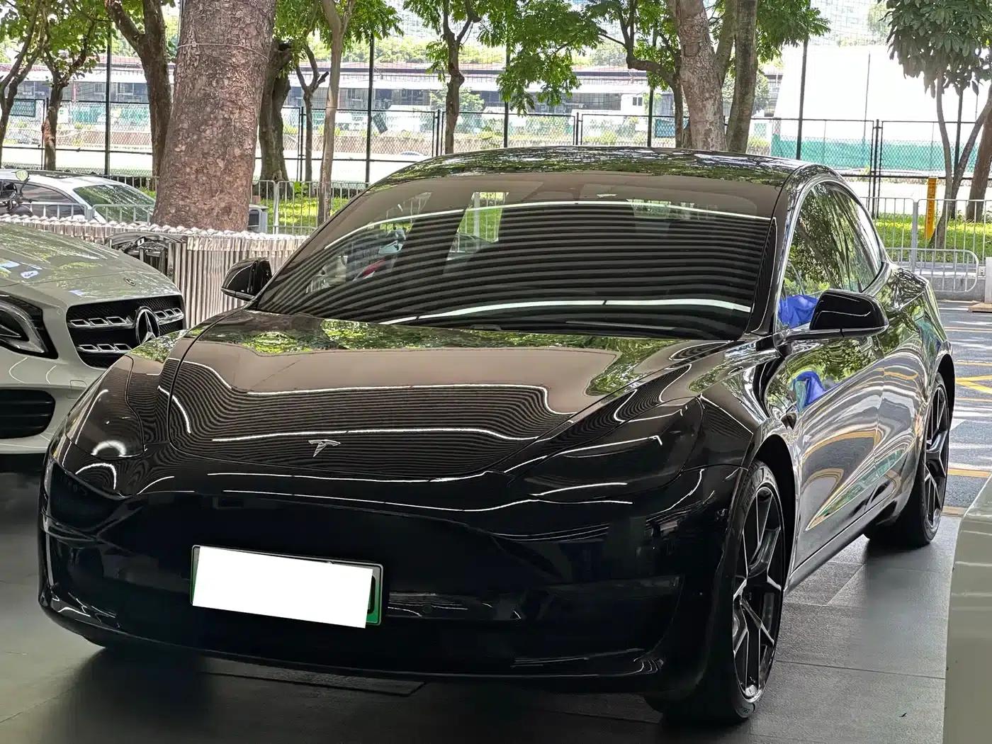 Imported 2019 Model 3 Performance All-Wheel Drive — миниатюра 1