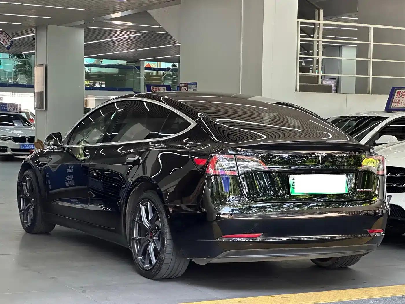 Imported 2019 Model 3 Performance All-Wheel Drive — миниатюра 3