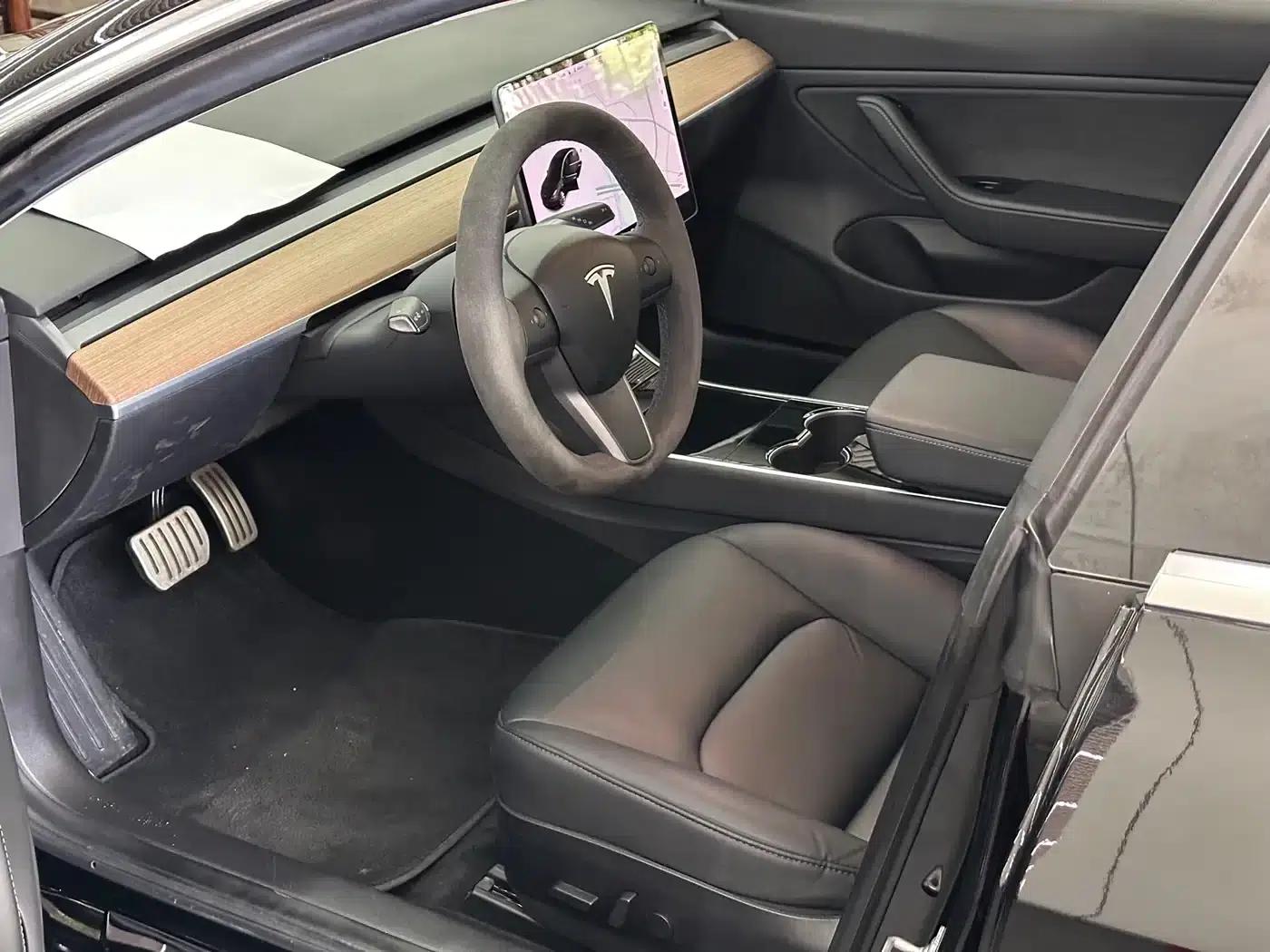 Imported 2019 Model 3 Performance All-Wheel Drive — миниатюра 8
