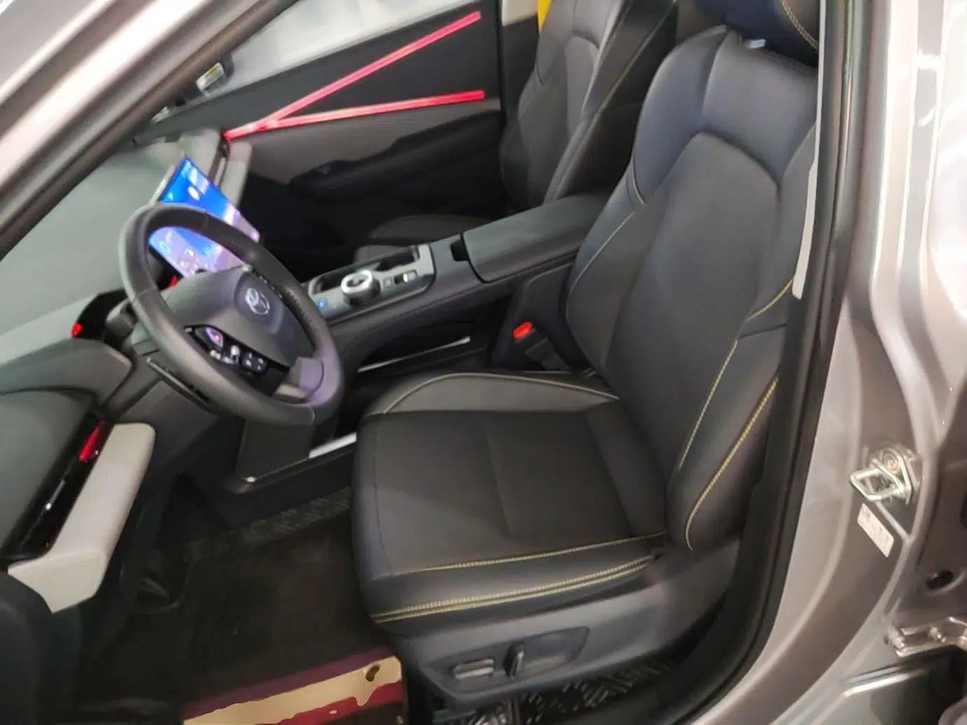 Toyota bZ5 2025 Model 550 PRO — миниатюра 17